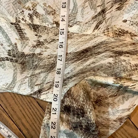 Perceptions New York blazer ruffle front snake print - Picture 8 of 8